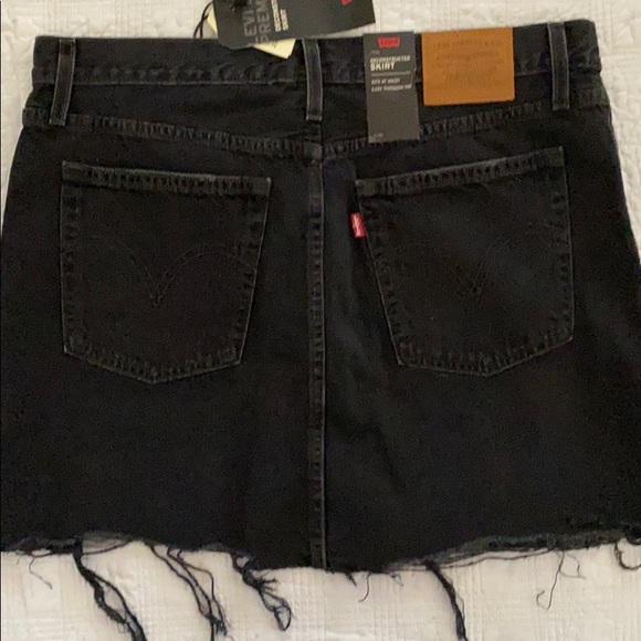 Levi's Ill Fated Deconstructed Mini Skirt Size 30 - Picture 7 of 8